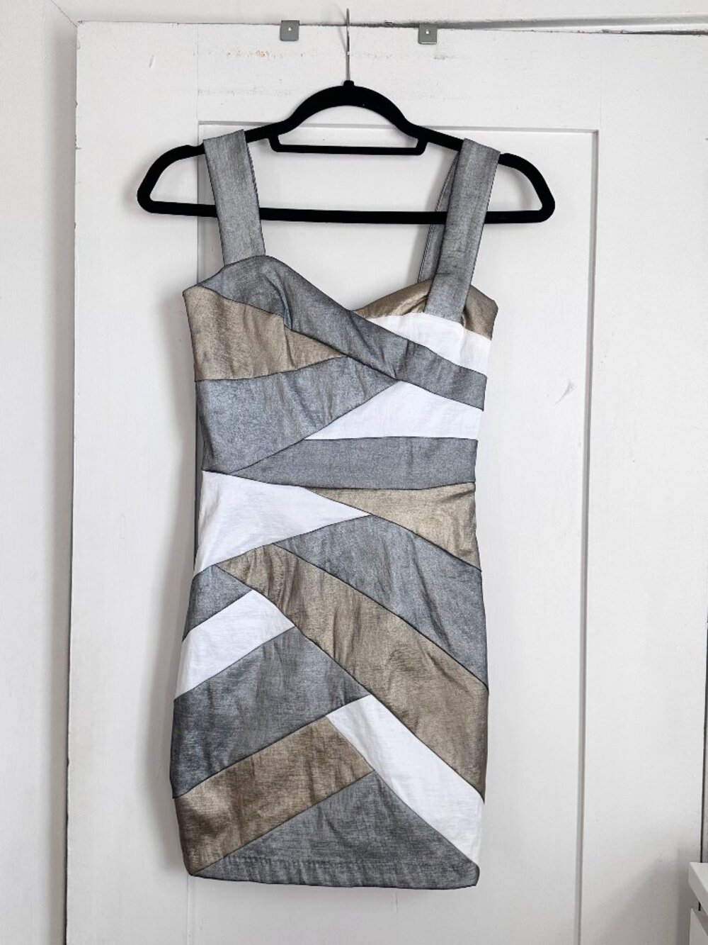 Jessica McClintock Silk Colorblock Sheath Dress – Size 4